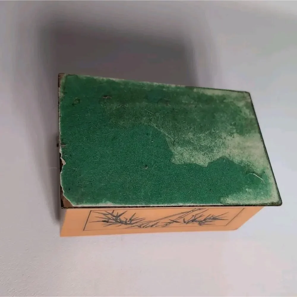 Vtg Chinese Lacquered Wooden Box Tea Caddy Keepsakes